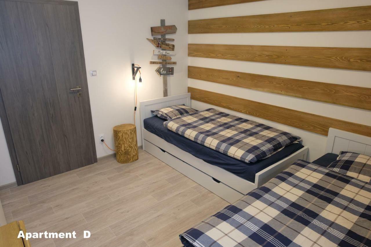 Apartmany Bd โบจิดาร์ ภายนอก รูปภาพ