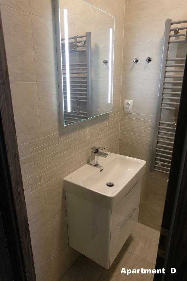 Apartmany Bd โบจิดาร์ ภายนอก รูปภาพ