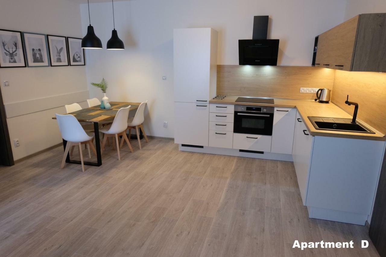 Apartmany Bd โบจิดาร์ ภายนอก รูปภาพ