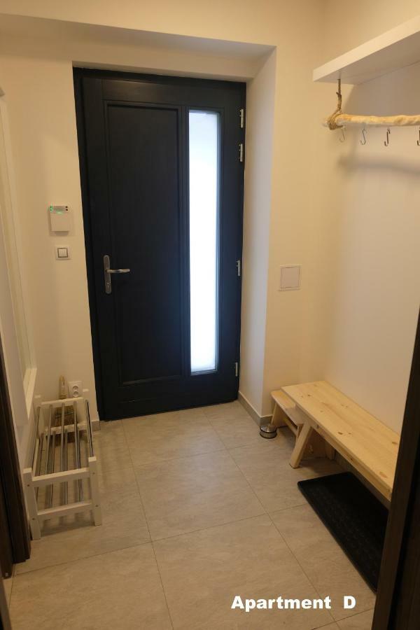 Apartmany Bd โบจิดาร์ ภายนอก รูปภาพ