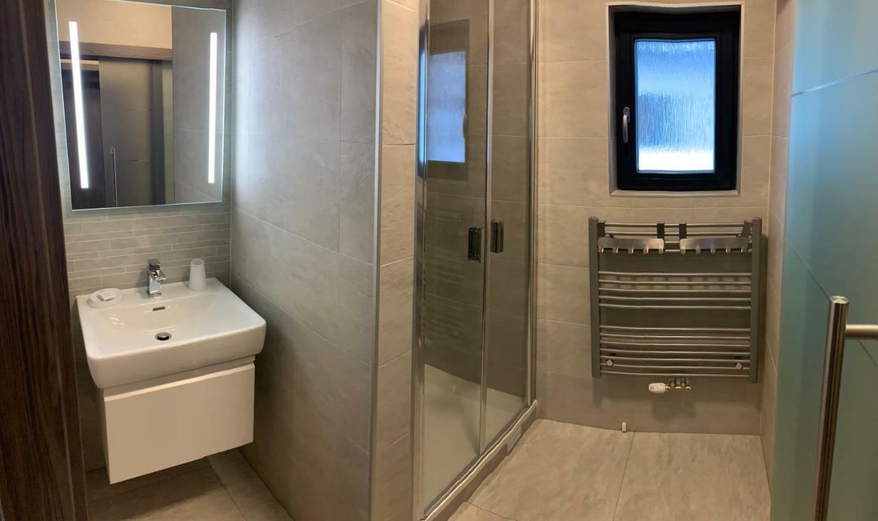 Apartmany Bd โบจิดาร์ ภายนอก รูปภาพ