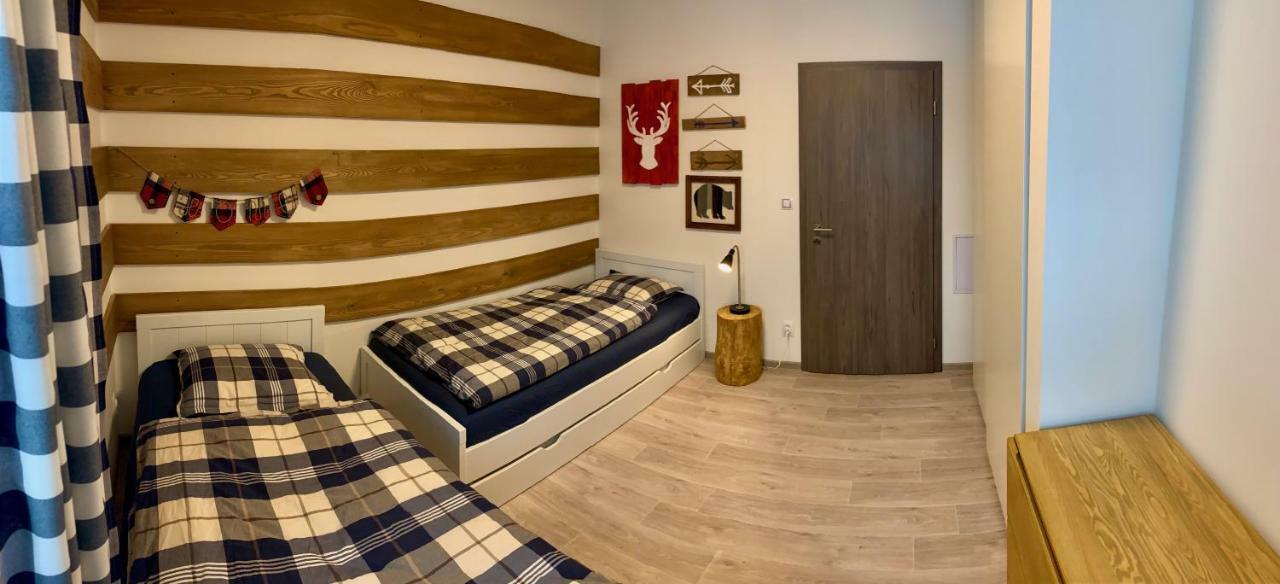 Apartmany Bd โบจิดาร์ ภายนอก รูปภาพ